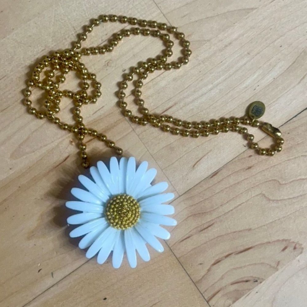 Juicy Couture Gold Tone Ball Chain Daisy Rhinestone Lipgloss Necklace Pendant